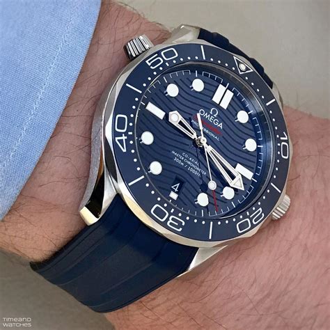 omega seamaster 300m 2018 blue|omega 海馬300價格.